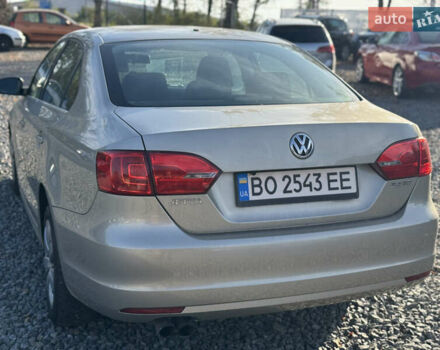 Бежевый Фольксваген Джетта, объемом двигателя 2.48 л и пробегом 289 тыс. км за 7999 $, фото 13 на Automoto.ua