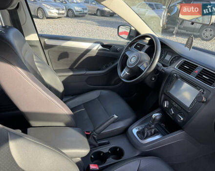 Бежевый Фольксваген Джетта, объемом двигателя 2.48 л и пробегом 289 тыс. км за 7999 $, фото 26 на Automoto.ua