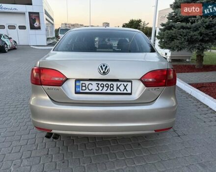 Бежевий Фольксваген Джетта, об'ємом двигуна 2.5 л та пробігом 220 тис. км за 8300 $, фото 6 на Automoto.ua