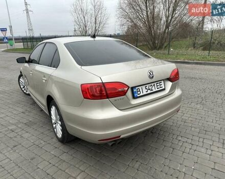 Бежевый Фольксваген Джетта, объемом двигателя 2.5 л и пробегом 224 тыс. км за 8600 $, фото 7 на Automoto.ua