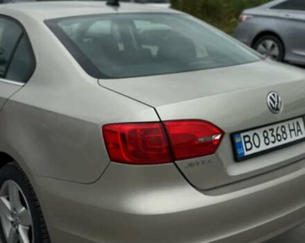 Бежевий Фольксваген Джетта, об'ємом двигуна 1.97 л та пробігом 171 тис. км за 9500 $, фото 3 на Automoto.ua