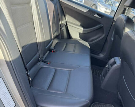 Бежевый Фольксваген Джетта, объемом двигателя 2.48 л и пробегом 289 тыс. км за 7999 $, фото 23 на Automoto.ua