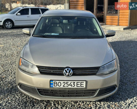 Бежевый Фольксваген Джетта, объемом двигателя 2.48 л и пробегом 289 тыс. км за 7999 $, фото 1 на Automoto.ua