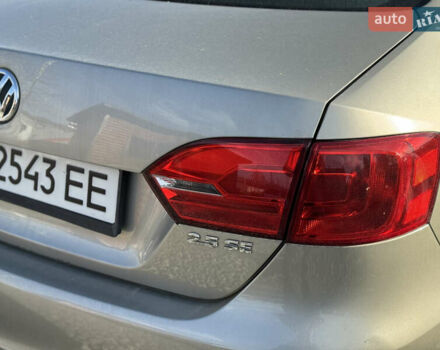 Бежевый Фольксваген Джетта, объемом двигателя 2.48 л и пробегом 289 тыс. км за 7999 $, фото 20 на Automoto.ua