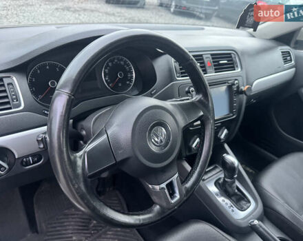 Бежевый Фольксваген Джетта, объемом двигателя 2.48 л и пробегом 289 тыс. км за 7299 $, фото 29 на Automoto.ua