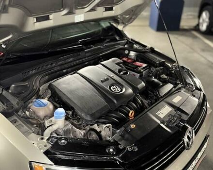 Бежевий Фольксваген Джетта, об'ємом двигуна 2.48 л та пробігом 229 тис. км за 8700 $, фото 14 на Automoto.ua