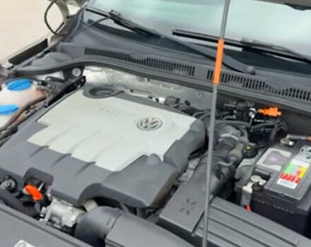 Бежевий Фольксваген Джетта, об'ємом двигуна 1.97 л та пробігом 171 тис. км за 9500 $, фото 6 на Automoto.ua