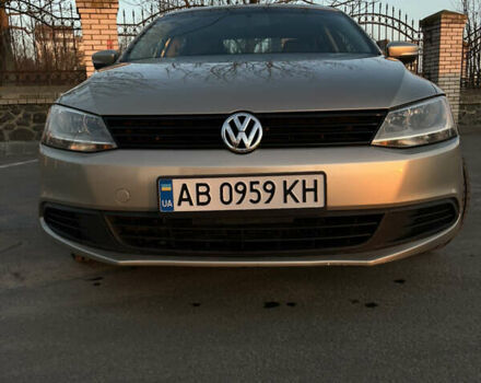 Бежевий Фольксваген Джетта, об'ємом двигуна 2.5 л та пробігом 250 тис. км за 8000 $, фото 12 на Automoto.ua