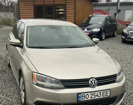 Бежевый Фольксваген Джетта, объемом двигателя 2.48 л и пробегом 289 тыс. км за 7299 $, фото 4 на Automoto.ua