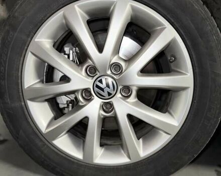 Бежевий Фольксваген Джетта, об'ємом двигуна 2.48 л та пробігом 229 тис. км за 8700 $, фото 31 на Automoto.ua