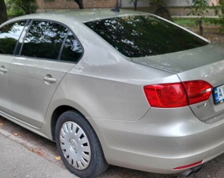 Бежевый Фольксваген Джетта, объемом двигателя 1.8 л и пробегом 240 тыс. км за 7900 $, фото 4 на Automoto.ua