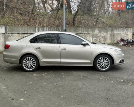 Бежевый Фольксваген Джетта, объемом двигателя 1.97 л и пробегом 238 тыс. км за 8800 $, фото 3 на Automoto.ua
