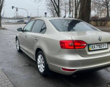 Фольксваген Джетта 2013 в Киеве на Automoto.ua Бежевый Фольксваген Джетта, объемом двигателя 1.4 л и пробегом 221 тыс. км за 7000 $, фото 2 на Automoto.ua