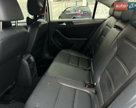 Бежевый Фольксваген Джетта, объемом двигателя 1.97 л и пробегом 184 тыс. км за 8900 $, фото 25 на Automoto.ua