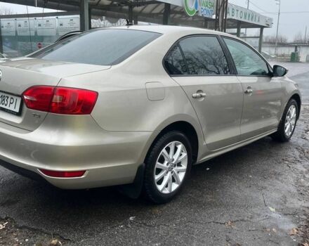 Фольксваген Джетта 2013 в Киеве на Automoto.ua Бежевый Фольксваген Джетта, объемом двигателя 1.4 л и пробегом 221 тыс. км за 7000 $, фото 3 на Automoto.ua