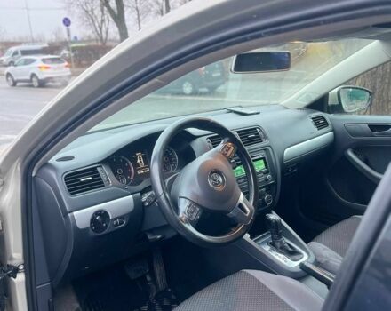 Фольксваген Джетта 2013 в Киеве на Automoto.ua Бежевый Фольксваген Джетта, объемом двигателя 1.4 л и пробегом 221 тыс. км за 7000 $, фото 6 на Automoto.ua