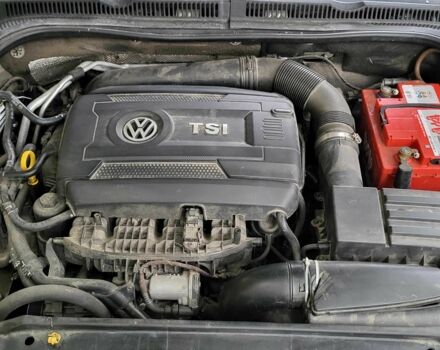 Бежевый Фольксваген Джетта, объемом двигателя 1.8 л и пробегом 240 тыс. км за 7900 $, фото 6 на Automoto.ua