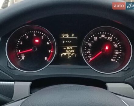 Бежевий Фольксваген Джетта, об'ємом двигуна 1.8 л та пробігом 163 тис. км за 9990 $, фото 24 на Automoto.ua