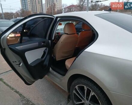 Бежевий Фольксваген Джетта, об'ємом двигуна 1.8 л та пробігом 163 тис. км за 9990 $, фото 14 на Automoto.ua
