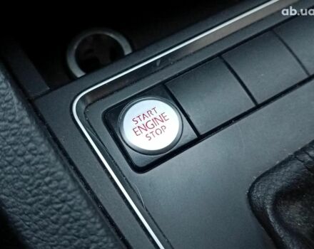 Бежевий Фольксваген Джетта, об'ємом двигуна 1.8 л та пробігом 163 тис. км за 9990 $, фото 29 на Automoto.ua