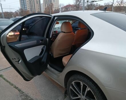 Бежевий Фольксваген Джетта, об'ємом двигуна 1.8 л та пробігом 163 тис. км за 9990 $, фото 13 на Automoto.ua