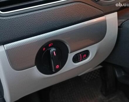 Бежевий Фольксваген Джетта, об'ємом двигуна 1.8 л та пробігом 163 тис. км за 9990 $, фото 22 на Automoto.ua