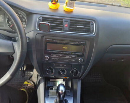 Бежевий Фольксваген Джетта, об'ємом двигуна 1.78 л та пробігом 163 тис. км за 9500 $, фото 5 на Automoto.ua