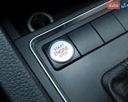 Бежевий Фольксваген Джетта, об'ємом двигуна 1.8 л та пробігом 163 тис. км за 9990 $, фото 30 на Automoto.ua