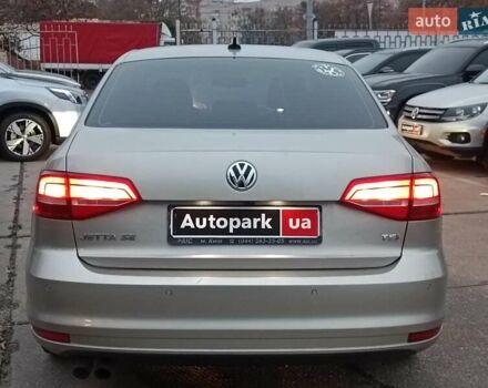 Бежевий Фольксваген Джетта, об'ємом двигуна 1.8 л та пробігом 163 тис. км за 9990 $, фото 9 на Automoto.ua