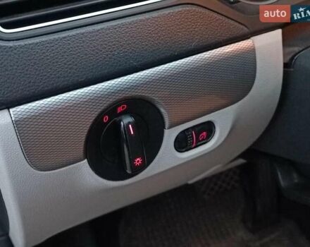 Бежевий Фольксваген Джетта, об'ємом двигуна 1.8 л та пробігом 163 тис. км за 9990 $, фото 23 на Automoto.ua