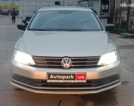 Бежевий Фольксваген Джетта, об'ємом двигуна 1.8 л та пробігом 163 тис. км за 9990 $, фото 1 на Automoto.ua