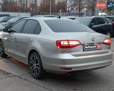 Бежевий Фольксваген Джетта, об'ємом двигуна 1.8 л та пробігом 163 тис. км за 9990 $, фото 12 на Automoto.ua