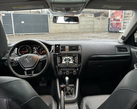 Бежевий Фольксваген Джетта, об'ємом двигуна 1.97 л та пробігом 99 тис. км за 12800 $, фото 8 на Automoto.ua