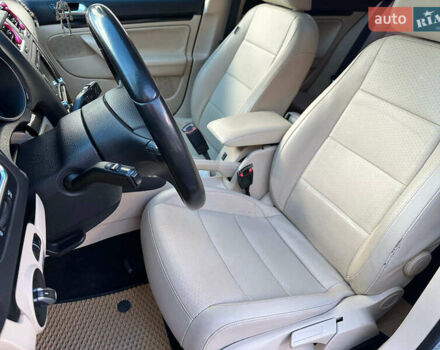 Бежевый Фольксваген Джетта, объемом двигателя 2 л и пробегом 285 тыс. км за 10490 $, фото 18 на Automoto.ua