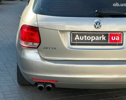 Бежевий Фольксваген Джетта, об'ємом двигуна 2 л та пробігом 285 тис. км за 10490 $, фото 9 на Automoto.ua