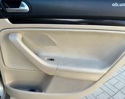 Бежевий Фольксваген Джетта, об'ємом двигуна 2 л та пробігом 285 тис. км за 10490 $, фото 15 на Automoto.ua