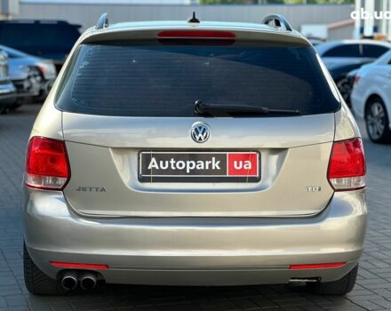 Бежевий Фольксваген Джетта, об'ємом двигуна 2 л та пробігом 285 тис. км за 10490 $, фото 6 на Automoto.ua