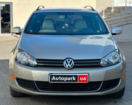 Бежевий Фольксваген Джетта, об'ємом двигуна 2 л та пробігом 285 тис. км за 10490 $, фото 1 на Automoto.ua