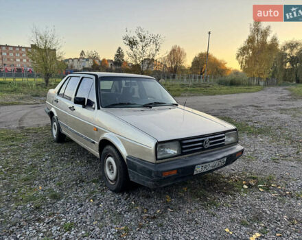 Бежевий Фольксваген Джетта, об'ємом двигуна 1.6 л та пробігом 378 тис. км за 1200 $, фото 1 на Automoto.ua