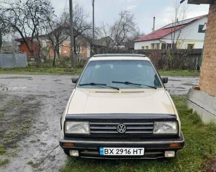 Бежевый Фольксваген Джетта, объемом двигателя 1.6 л и пробегом 500 тыс. км за 3000 $, фото 1 на Automoto.ua