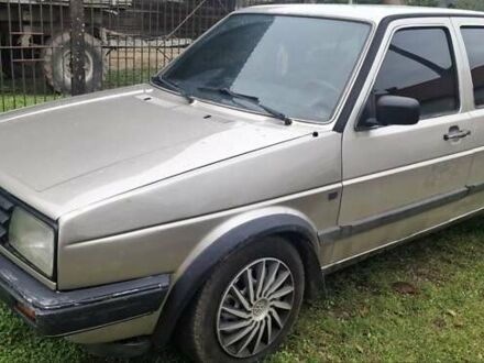 Фольксваген Джетта 1988 в Стрые на Automoto.ua Бежевый Фольксваген Джетта, объемом двигателя 1.8 л и пробегом 327 тыс. км за 999 $, фото 1 на Automoto.ua