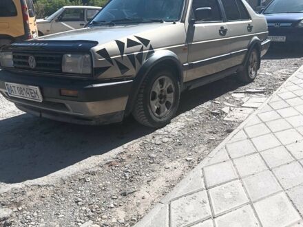 Бежевий Фольксваген Джетта, об'ємом двигуна 1.6 л та пробігом 1000 тис. км за 900 $, фото 1 на Automoto.ua