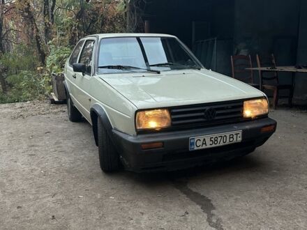 Фольксваген Джетта 1990 в Черкассах на Automoto.ua Бежевый Фольксваген Джетта, объемом двигателя 1.6 л и пробегом 200 тыс. км за 1100 $, фото 1 на Automoto.ua