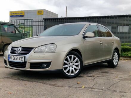 Бежевый Фольксваген Джетта, объемом двигателя 2 л и пробегом 240 тыс. км за 4600 $, фото 1 на Automoto.ua
