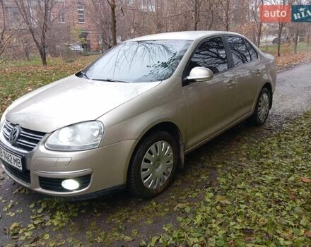 Бежевый Фольксваген Джетта, объемом двигателя 1.9 л и пробегом 233 тыс. км за 5200 $, фото 1 на Automoto.ua