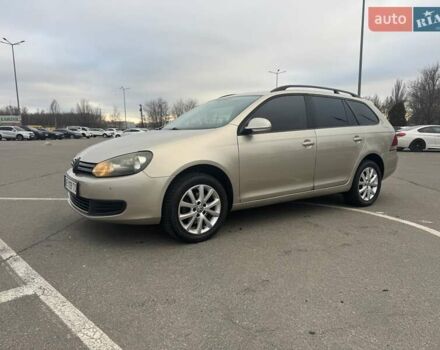 Бежевый Фольксваген Джетта, объемом двигателя 2.48 л и пробегом 220 тыс. км за 7200 $, фото 1 на Automoto.ua