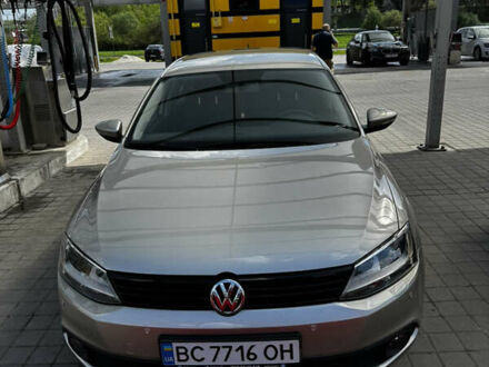 Бежевый Фольксваген Джетта, объемом двигателя 1.39 л и пробегом 127 тыс. км за 8700 $, фото 1 на Automoto.ua