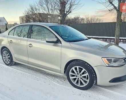 Бежевий Фольксваген Джетта, об'ємом двигуна 2.5 л та пробігом 150 тис. км за 8800 $, фото 1 на Automoto.ua