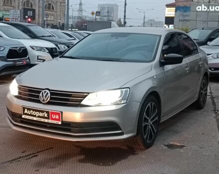 Бежевий Фольксваген Джетта, об'ємом двигуна 1.8 л та пробігом 163 тис. км за 9990 $, фото 1 на Automoto.ua