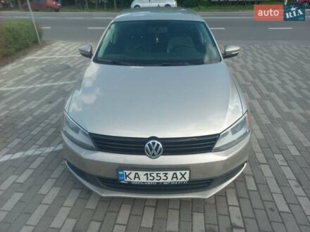 Фольксваген Джетта 2014 в Буче на Automoto.ua Бежевый Фольксваген Джетта, объемом двигателя 1.8 л и пробегом 188 тыс. км за 8200 $, фото 1 на Automoto.ua